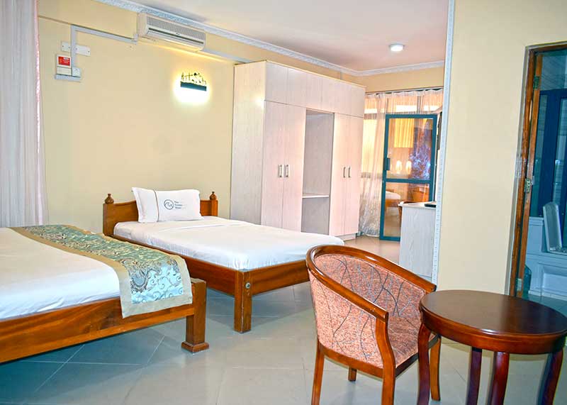Two Oceans Hotel