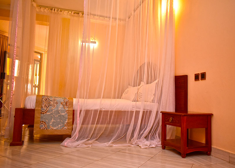 Two Oceans Hotel